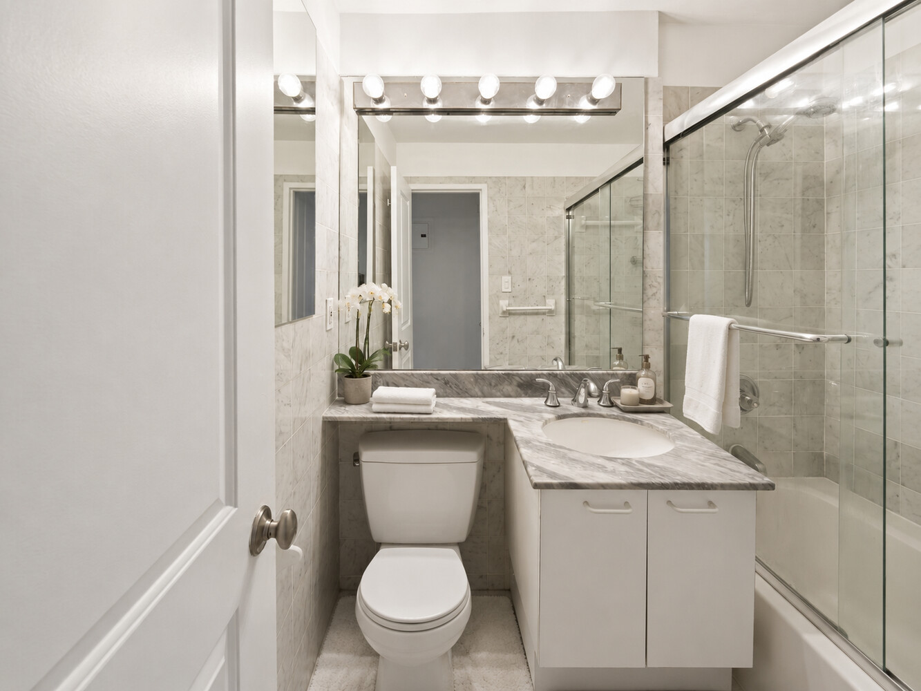 225 East 57th Street Midtown East New York NY 10022