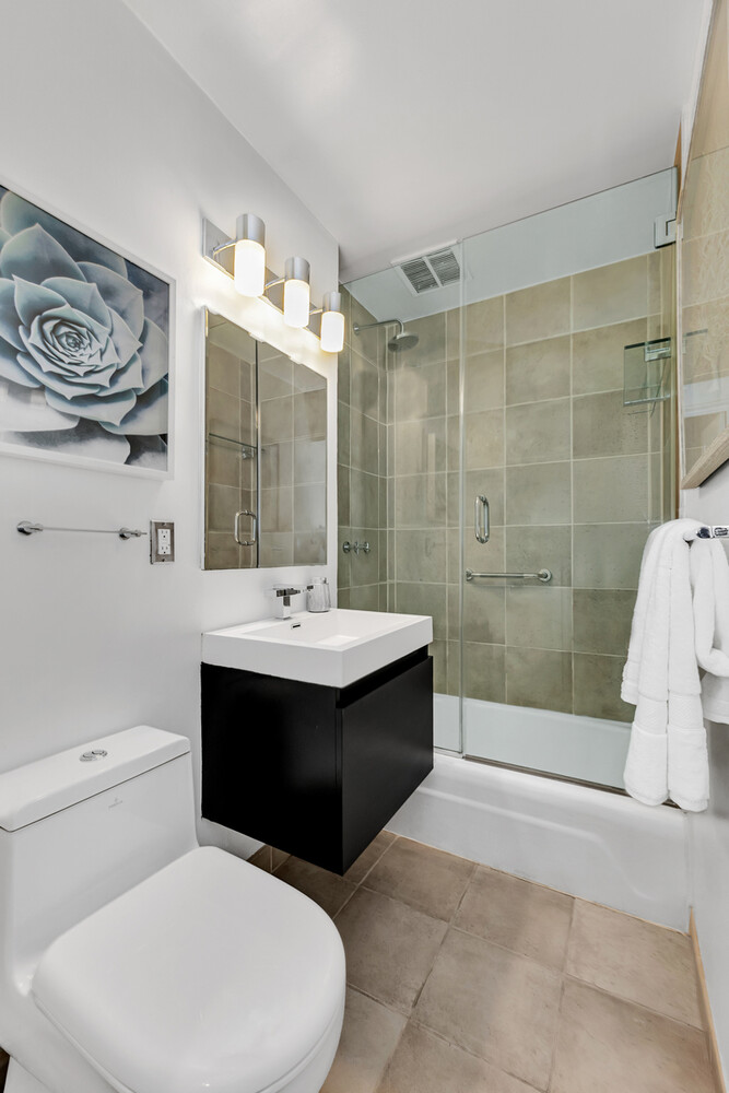 214 Riverside Drive 202/203 Upper West Side New York NY 10025