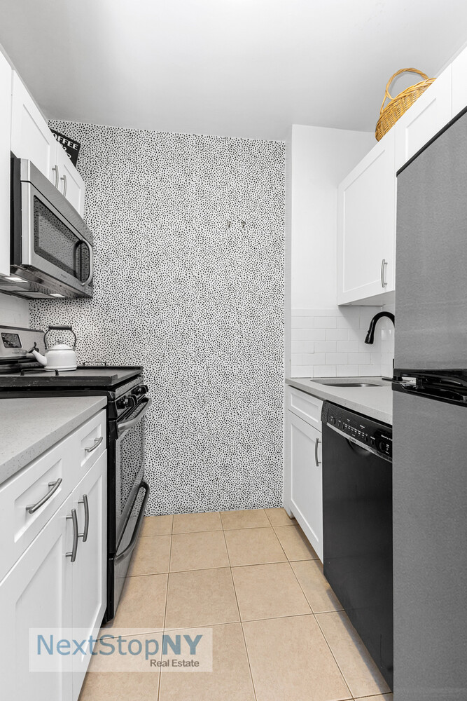 345 East 56th Street Sutton Place New York NY 10022