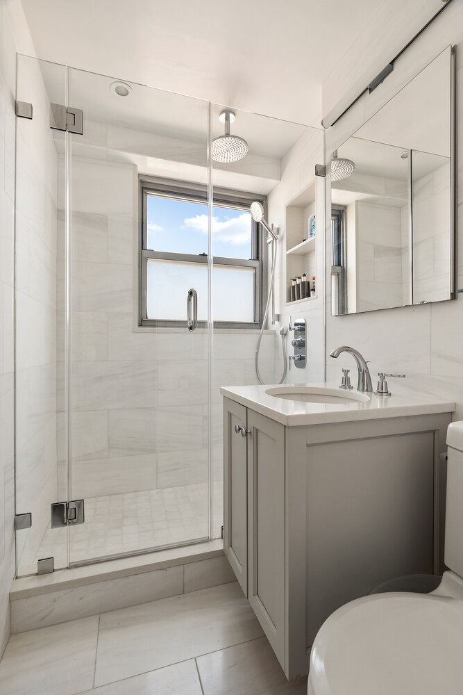 360 East 72nd Street Upper East Side New York NY 10021