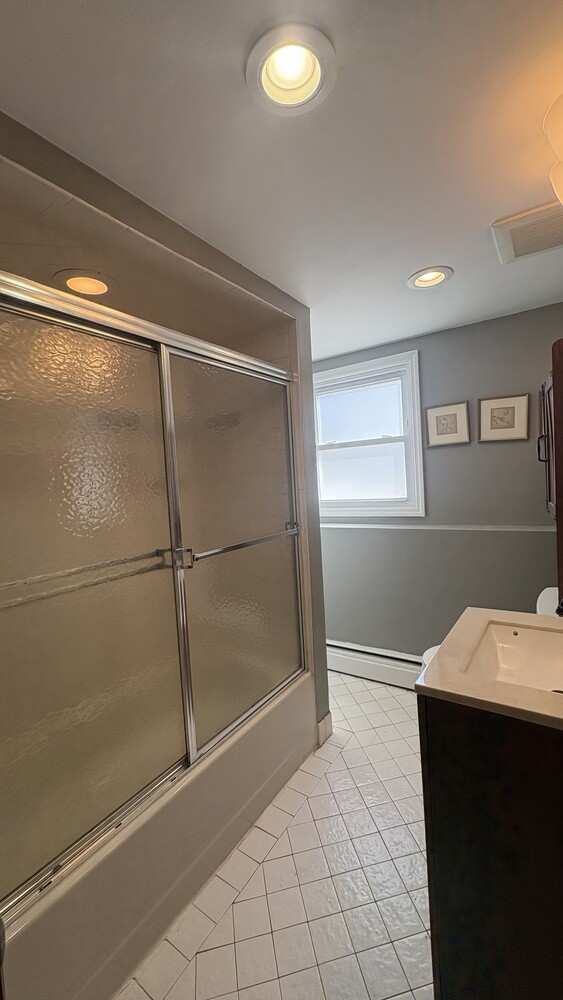 86 Notre Dame Avenue 1 Great Kills Staten Island NY 10308