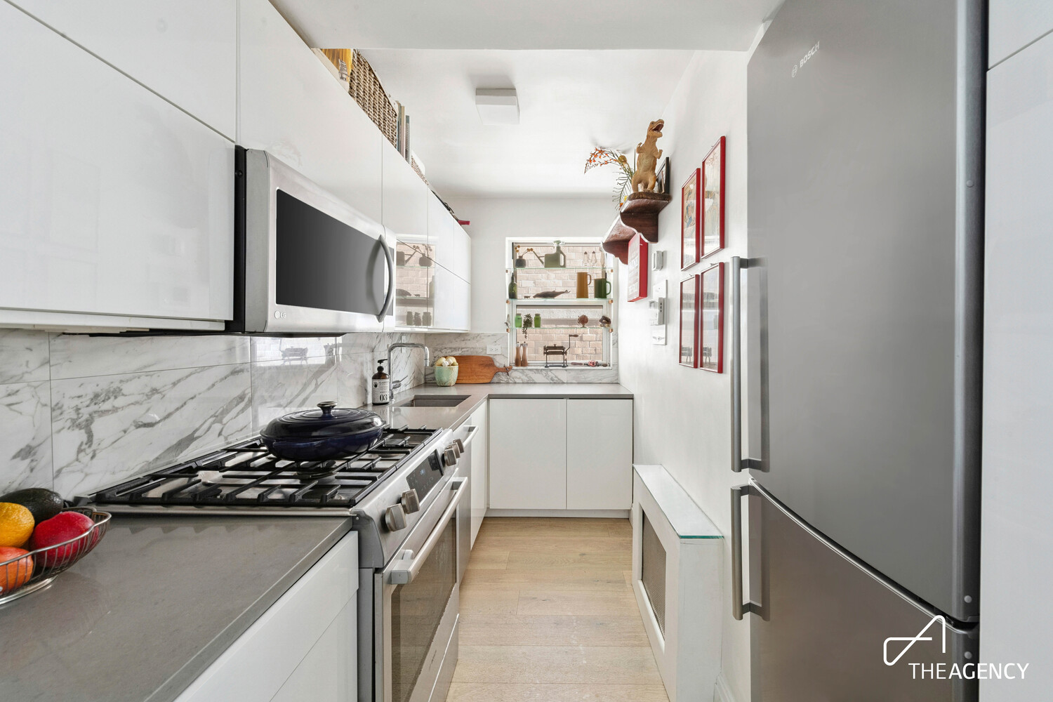 321 East 45th Street 7G Turtle Bay New York NY 10017