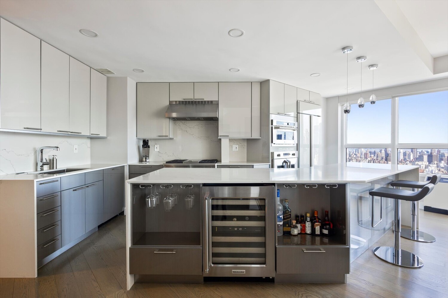 146 West 57th Street 57D Midtown West New York NY 10019