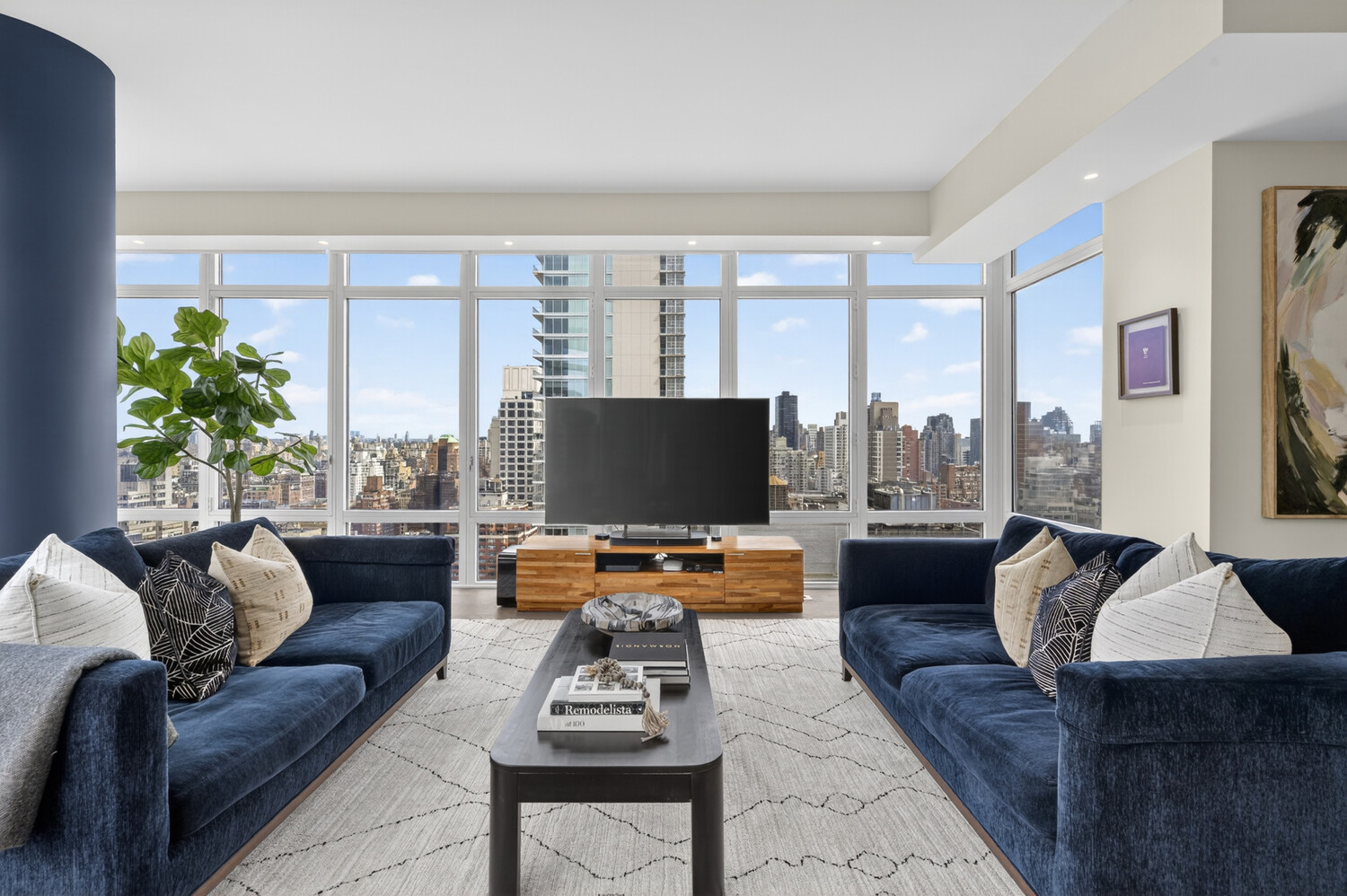 207 East 57th Street Midtown East New York NY 10022