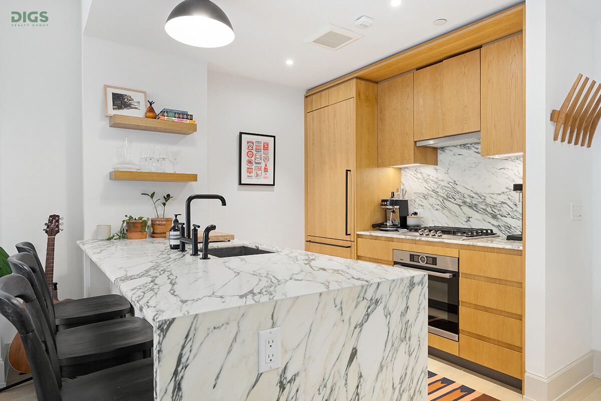 308 North 7th Street Williamsburg Brooklyn NY 11211