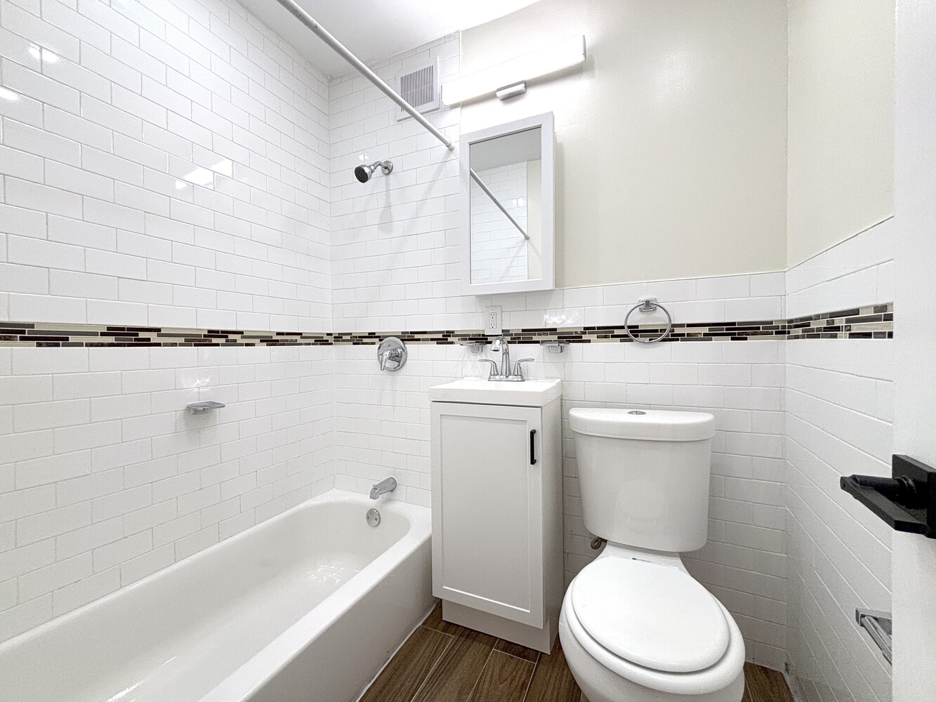 112 West 121st Street 8 Mt. Morris Park New York NY 10027
