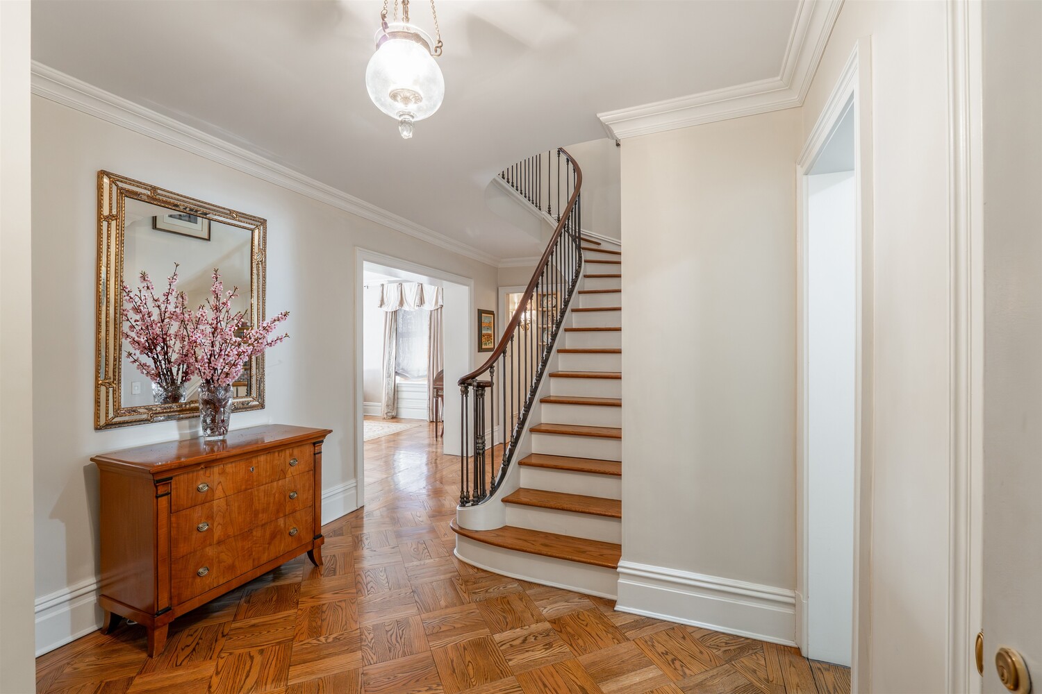 20 Sutton Place South 10/11A Sutton Place New York NY 10022