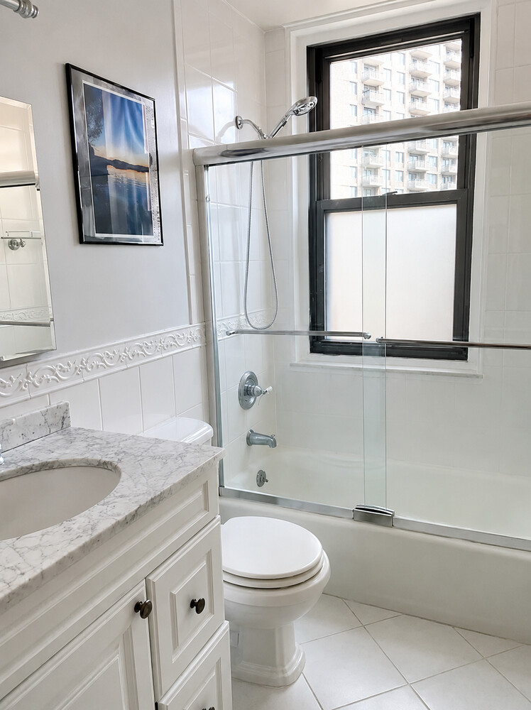 2025 Broadway 8E Lincoln Square New York NY 10023