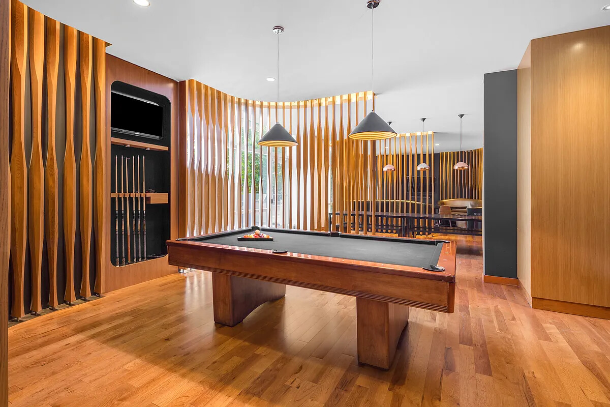 460 West 42nd Street 55A Clinton New York NY 10036