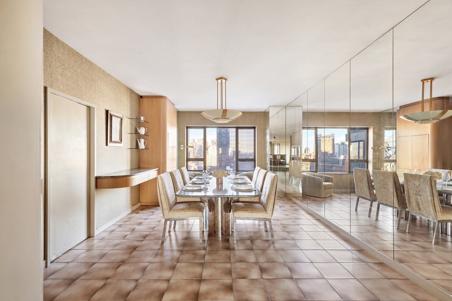 425 East 58th Street 22H Sutton Place New York NY 10022