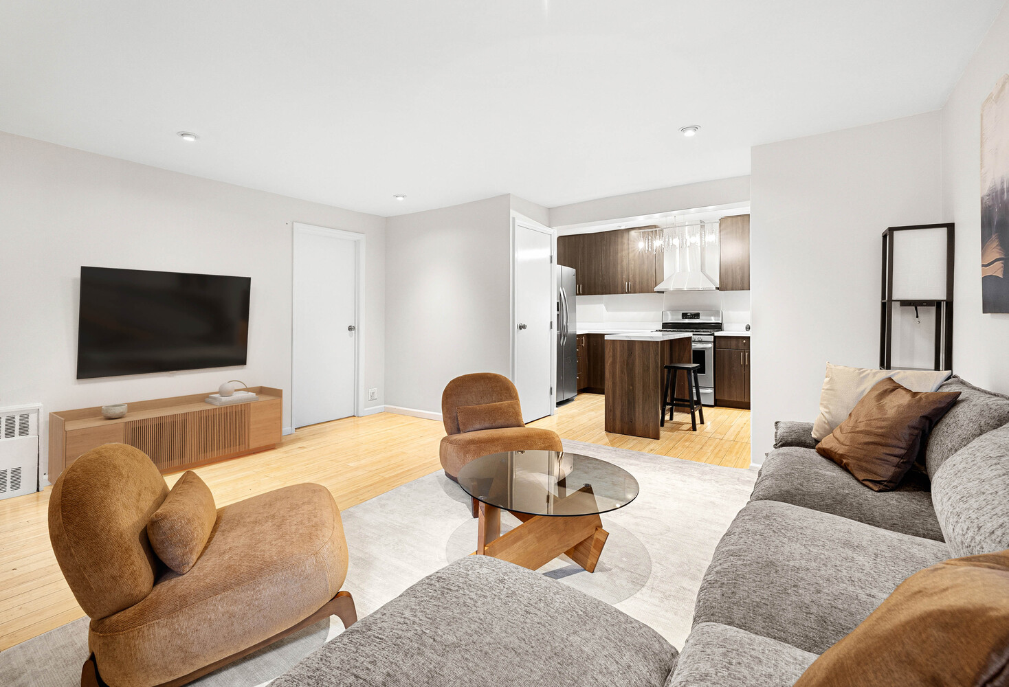162 Ninth Avenue Chelsea New York NY 10011