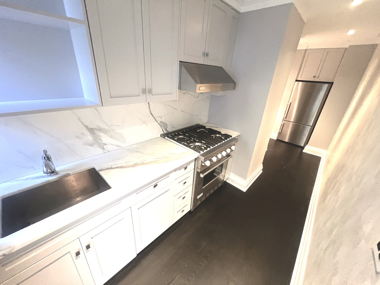 17 West 54th Street 6C Midtown West New York NY 10019