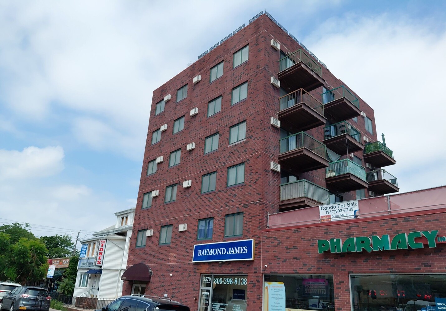 2570 East 17th Street Sheepshead Bay Brooklyn NY 11235