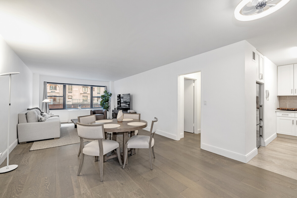 77 West 55th Street 2HH Midtown West New York NY 10019