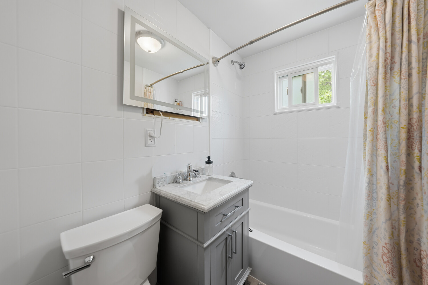 1317 East 58th Street Flatlands Brooklyn NY 11234