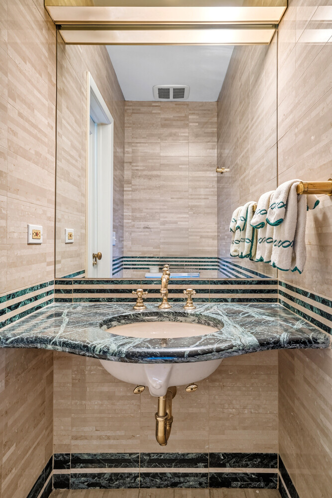 2 West 67th Street 6/7DE Central Park West New York NY 10023