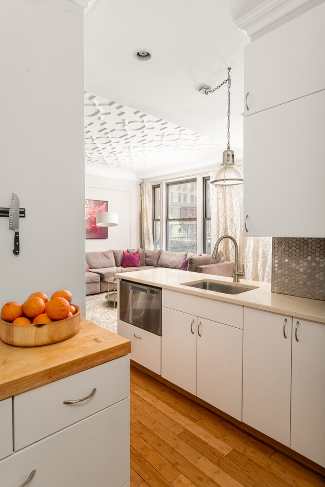 200 West 54th Street 2D Midtown West New York NY 10019