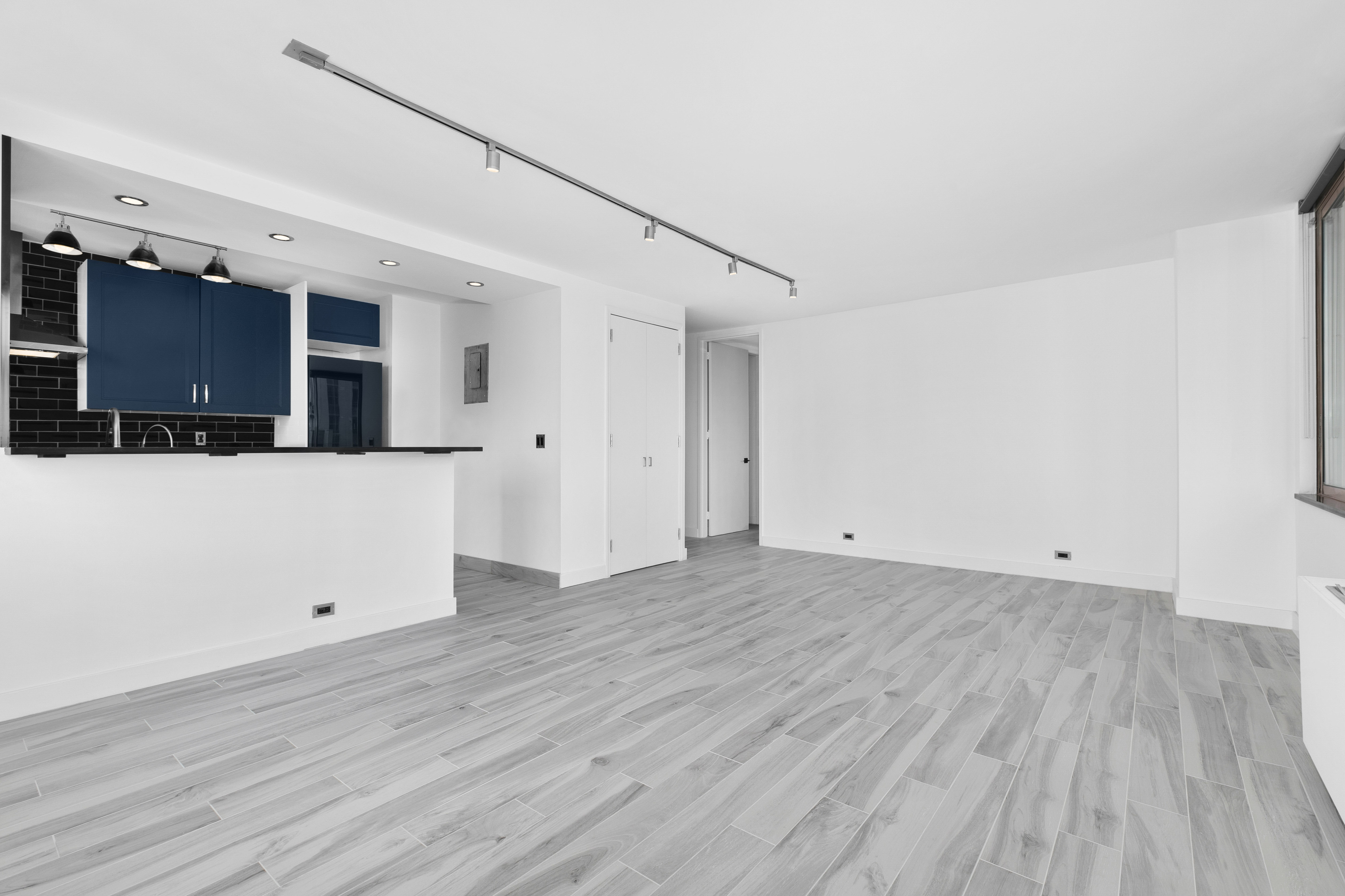 235 East 40th Street Murray Hill New York NY 10016