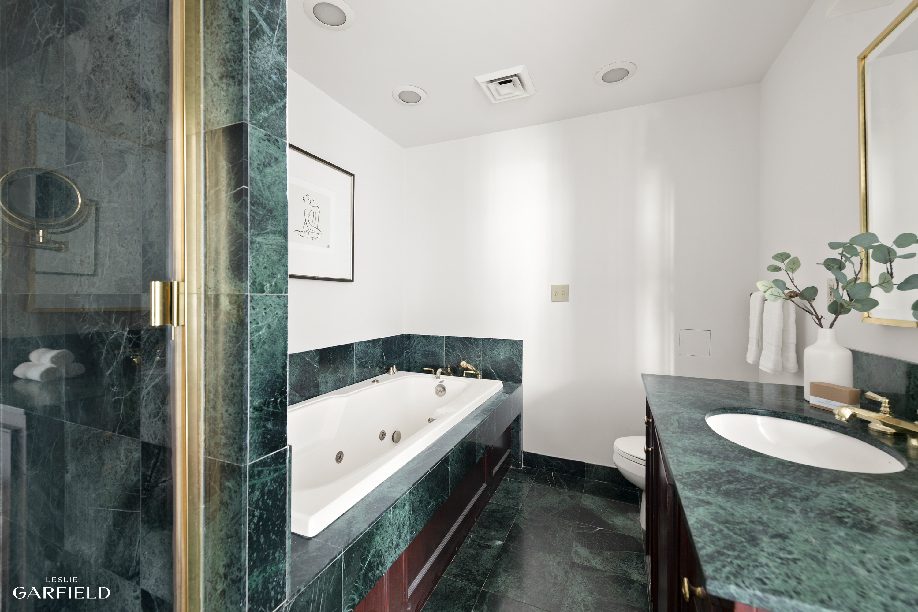 2 East 80th Street 7 Upper East Side New York NY 10075